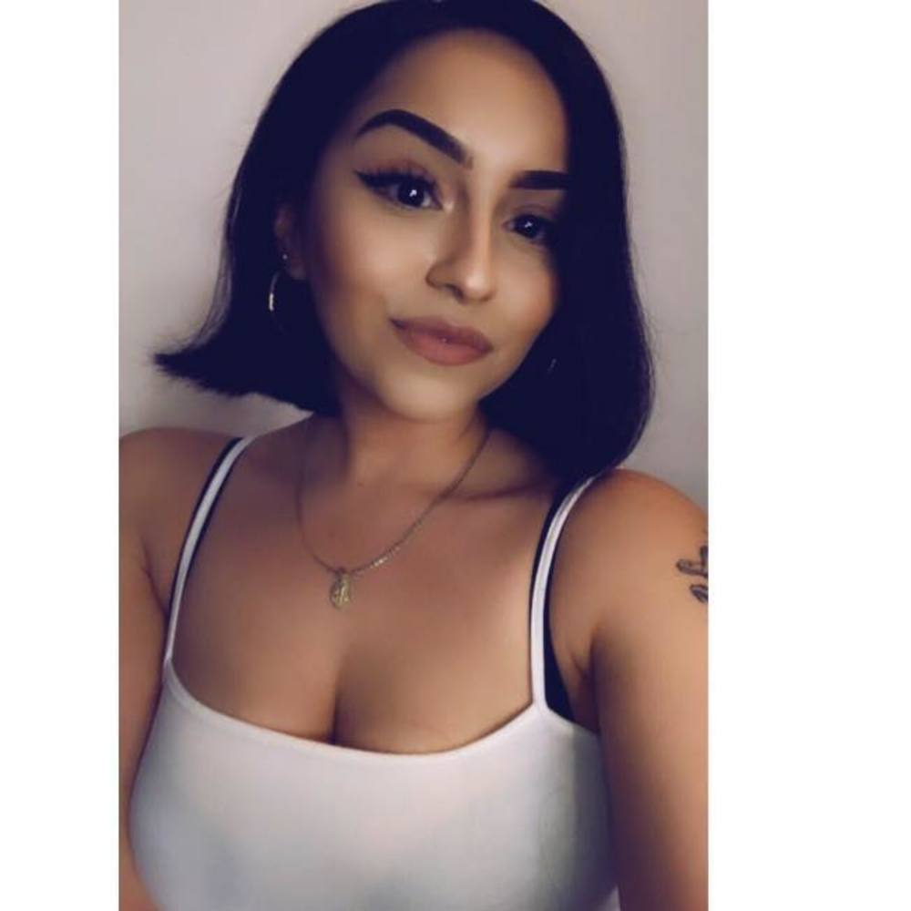 Meet your Posher, Kassandra